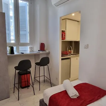 Апартаменты Sweet Marceau 6 Hyper Centre Proche De La Et Du Palais Канны