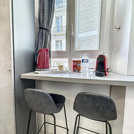 Apartamento 4 Dans Le Meme Immeuble